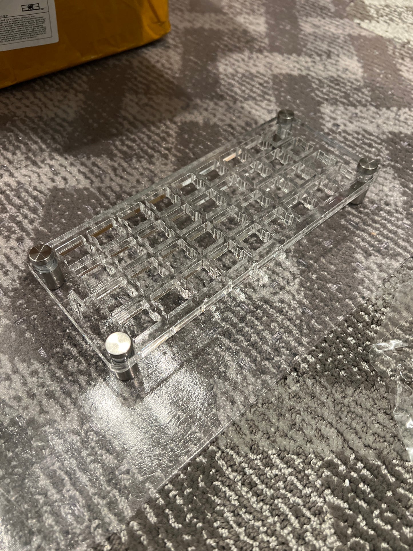(B-STOCK) 36-Key Lubing Station