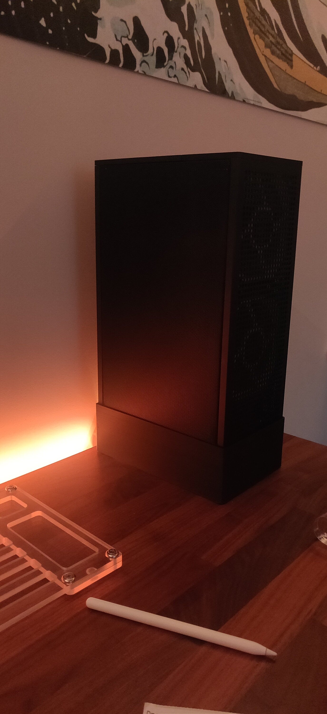 3D Printed FormD T1.1 Vertical Stand